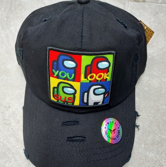 Among us hat. - Picture 1 of 2